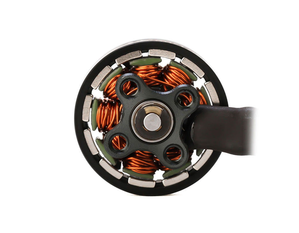 T-motor F1404 3800KV 2900KV 46 - Drone Battery 4S 评论和价格